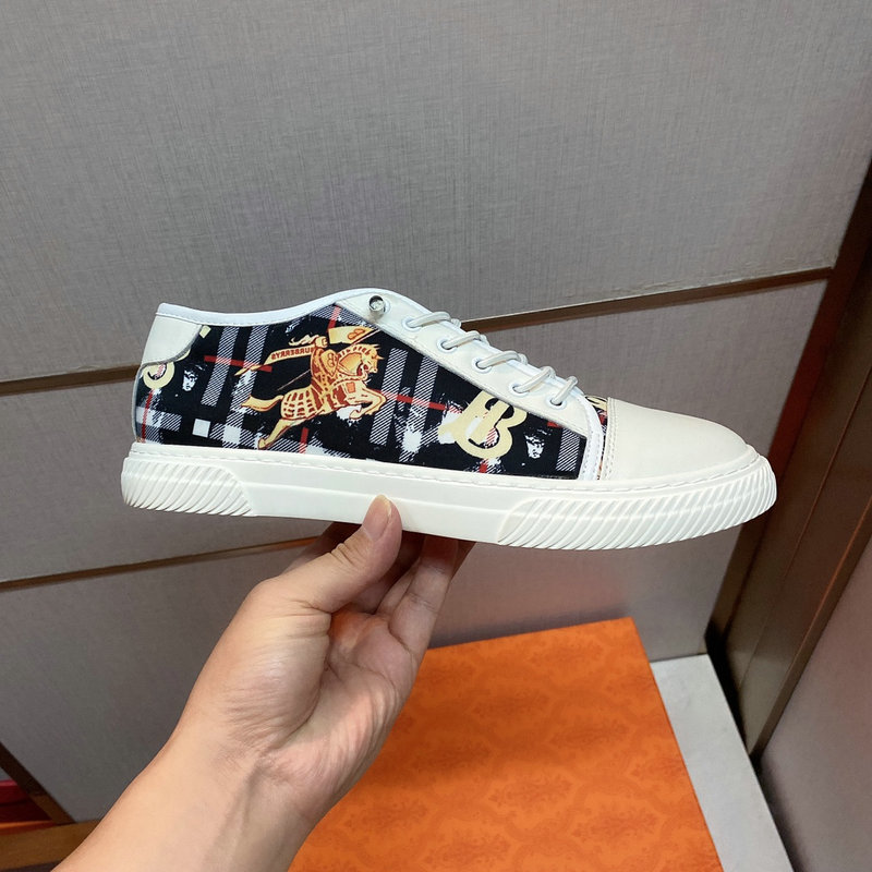 men Burberry shoes-386